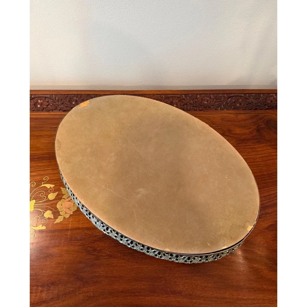N/A vintage oval